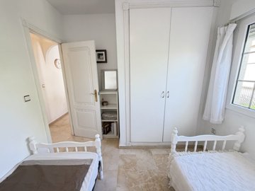 16195img1446