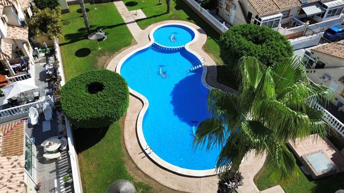 Image No.19-2 Bed Property for sale
