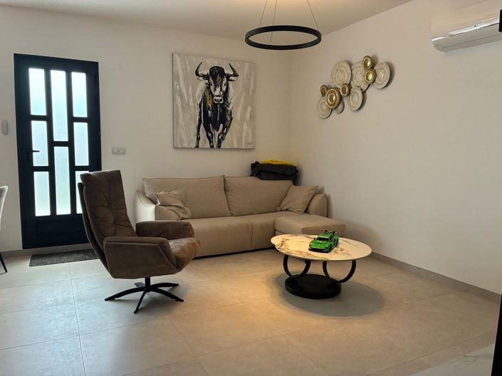 Image No.14-2 Bed Apartment for sale