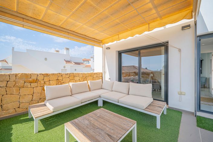 Image No.26-3 Bed Villa for sale
