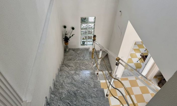 Image No.37-4 Bed Villa for sale