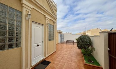 1e5d1efc-img-6595