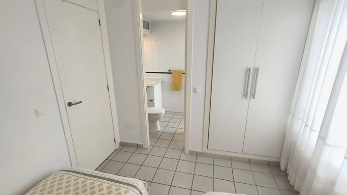 Image No.15-2 Bed Apartment for sale