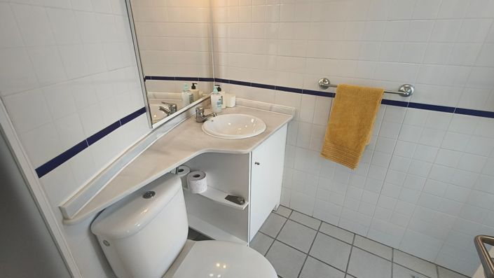 Image No.16-2 Bed Apartment for sale