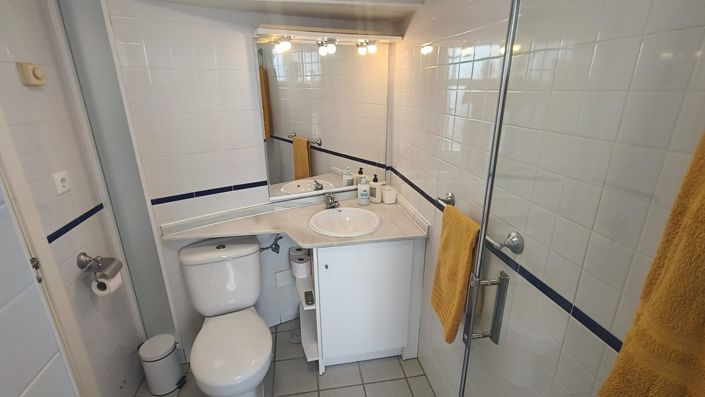 Image No.17-2 Bed Apartment for sale