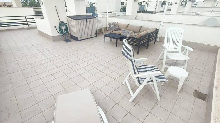 Image No.23-2 Bed Apartment for sale