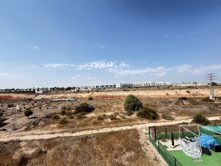 Image No.21-3 Bed Apartment for sale