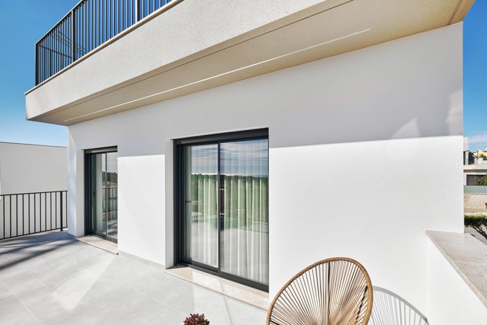 Image No.10-3 Bed Villa for sale