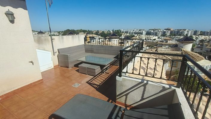 Image No.24-2 Bed Townhouse for sale