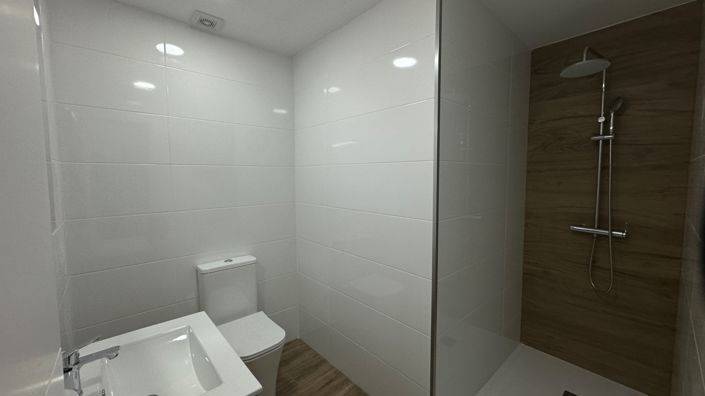 Image No.12-1 Bed Apartment for sale