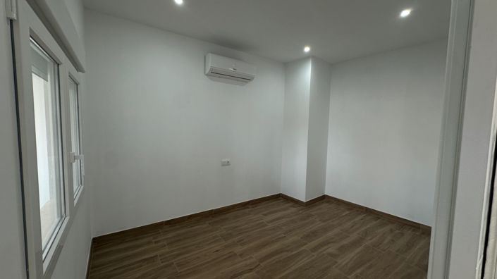 Image No.15-1 Bed Apartment for sale