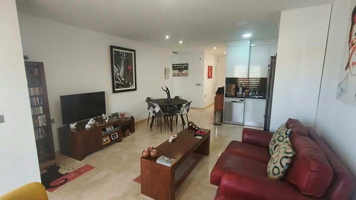 Image No.12-3 Bed Apartment for sale