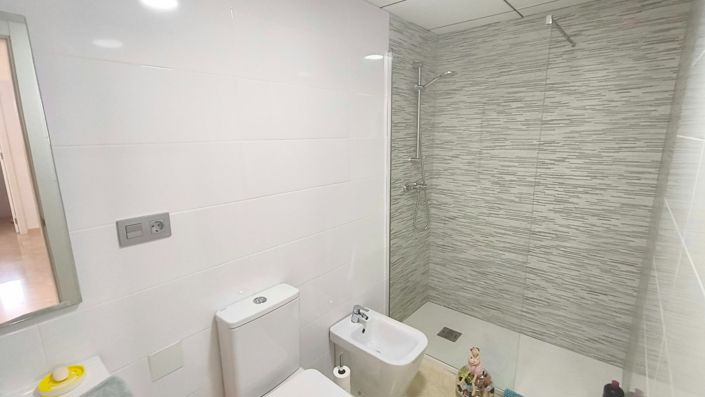 Image No.22-3 Bed Apartment for sale