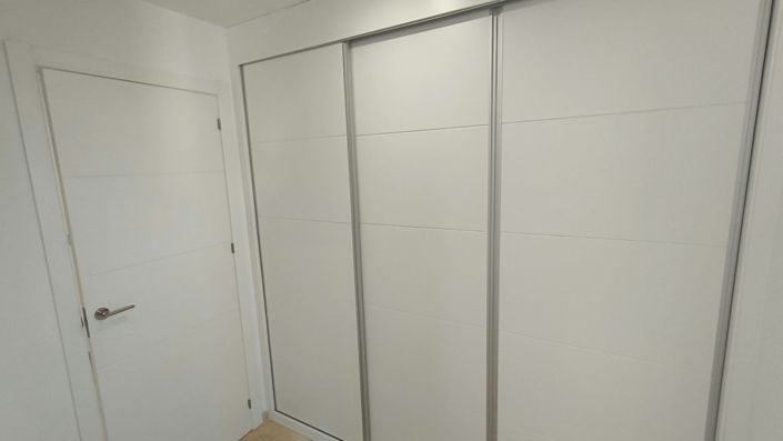 Image No.25-3 Bed Apartment for sale