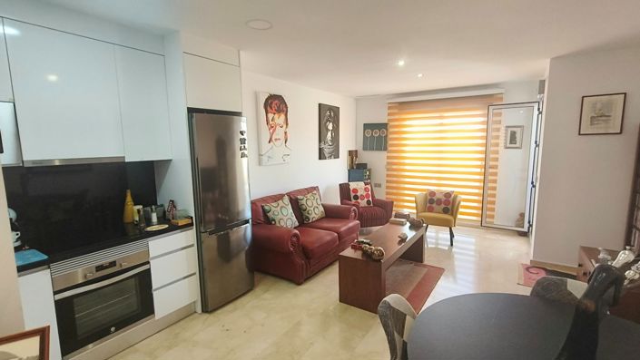 Image No.9-3 Bed Apartment for sale