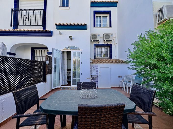Image No.23-2 Bed Property for sale