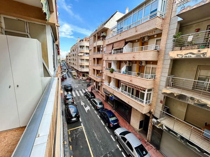 Image No.19-2 Bed Apartment for sale