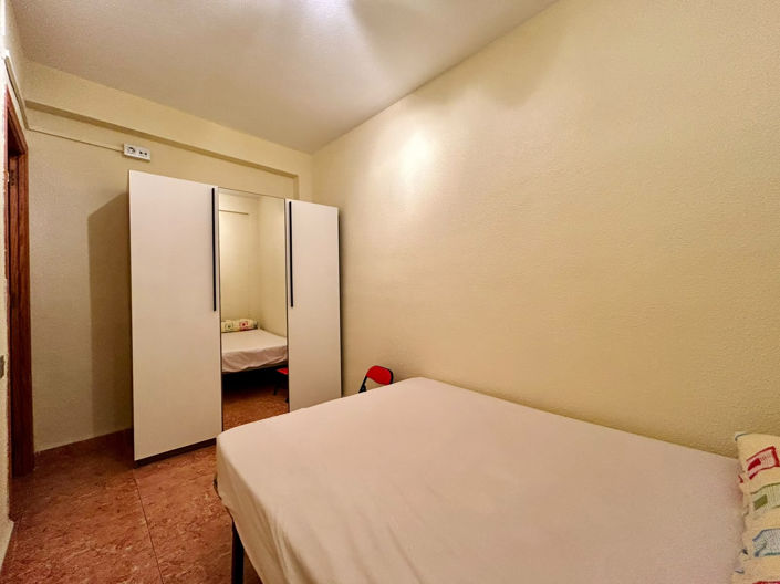 Image No.23-2 Bed Apartment for sale