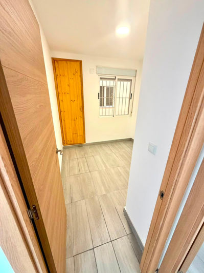 Image No.18-2 Bed Apartment for sale