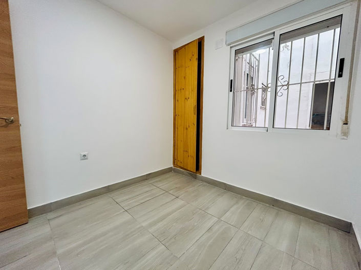Image No.19-2 Bed Apartment for sale