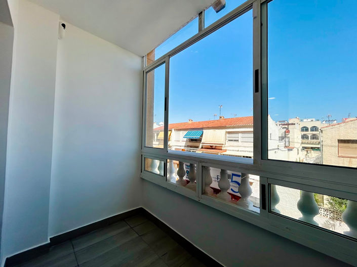 Image No.23-2 Bed Apartment for sale