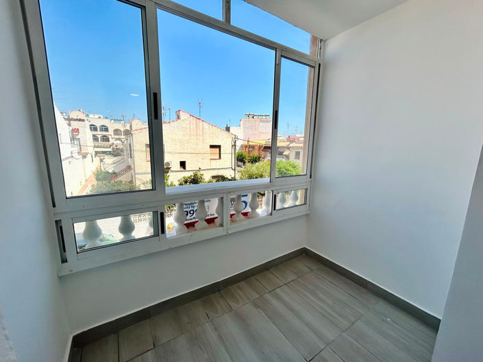 Image No.24-2 Bed Apartment for sale
