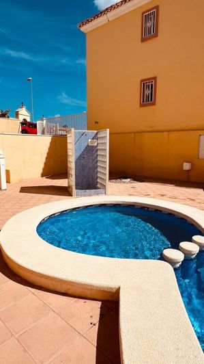 Image No.48-3 Bed Apartment for sale