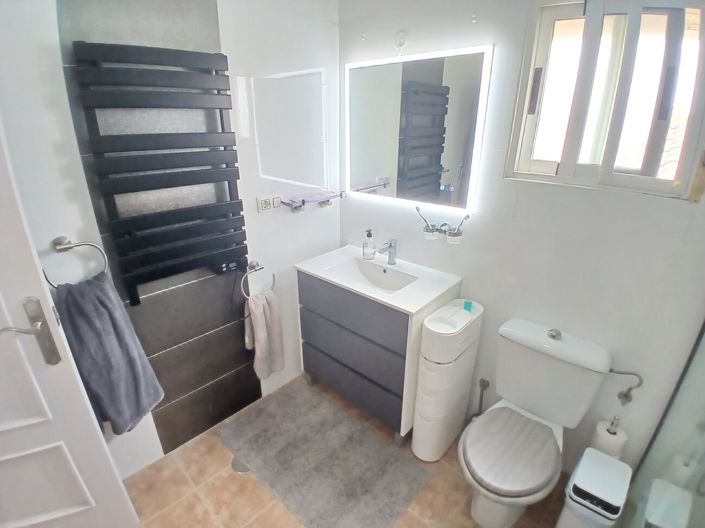Image No.24-3 Bed Villa for sale