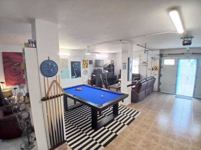 Image No.34-3 Bed Villa for sale