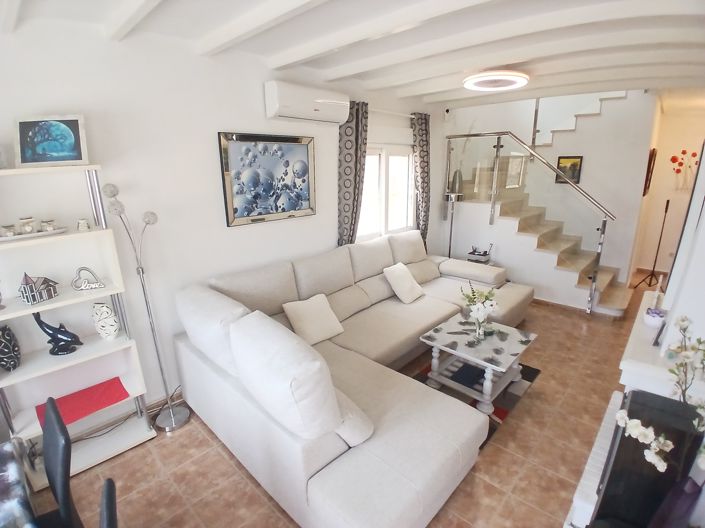 Image No.9-3 Bed Villa for sale
