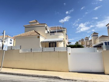16218img4418