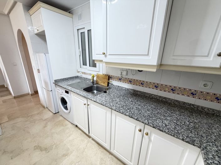 Image No.9-2 Bed Apartment for sale
