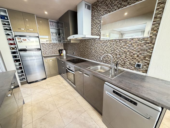 Image No.16-4 Bed Villa for sale