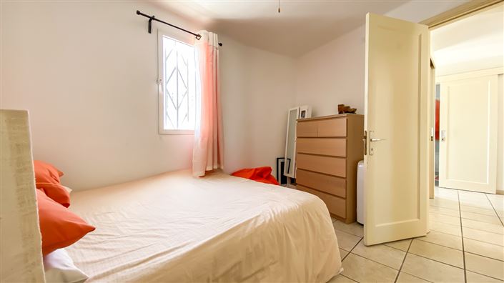 Image No.22-2 Bed Apartment for sale