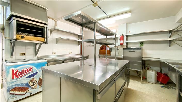 Image No.19-Commercial for sale