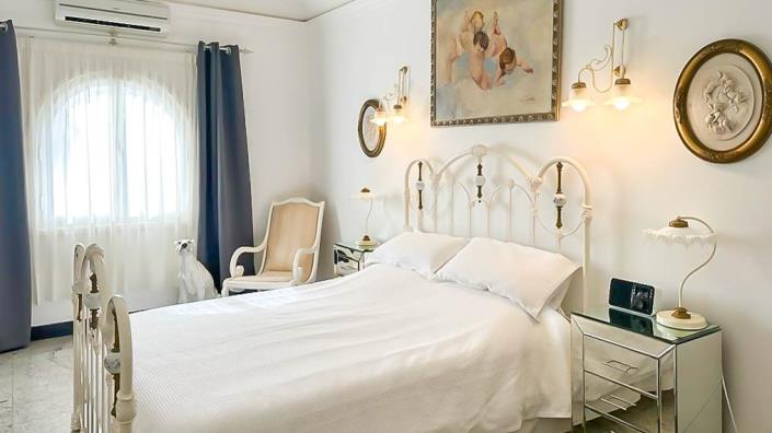 Image No.17-6 Bed Villa for sale