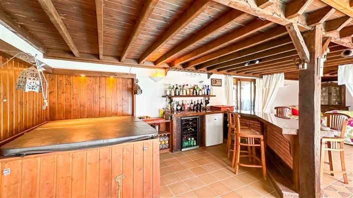 Image No.12-4 Bed Villa for sale