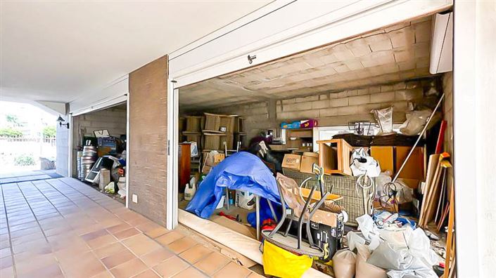 Image No.17-Commercial for sale