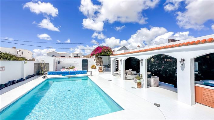 Image No.11-Villa de 4 chambres à vendre à Guime