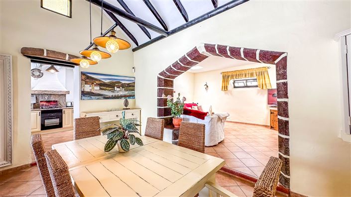 Image No.5-Villa de 4 chambres à vendre à Guime