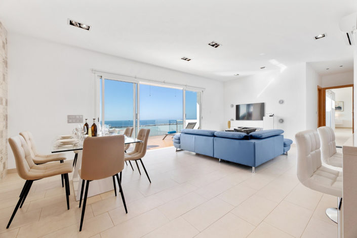 Image No.3-3 Bed Villa for sale
