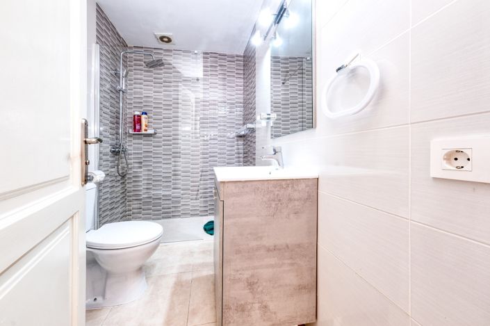 Image No.18-1 Bed Apartment for sale