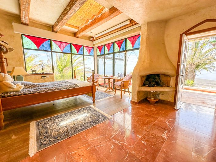 Image No.19-6 Bed Villa for sale