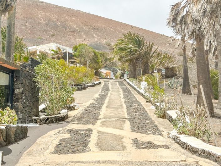 Image No.37-6 Bed Villa for sale