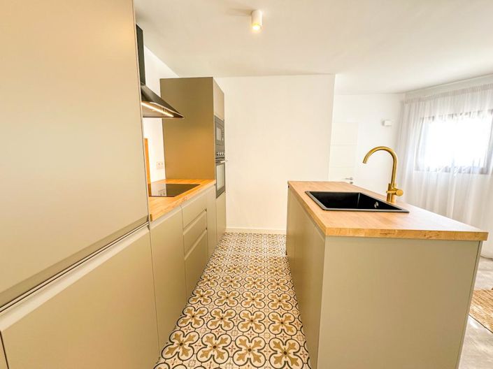 Image No.22-3 Bed Villa for sale