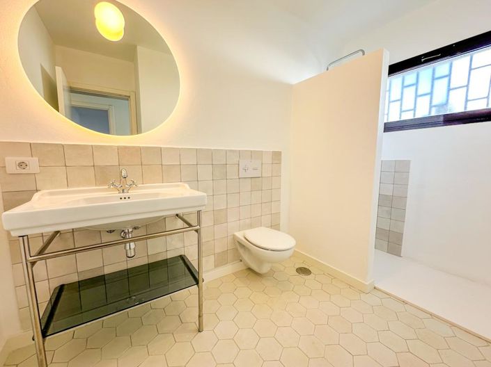 Image No.30-3 Bed Villa for sale