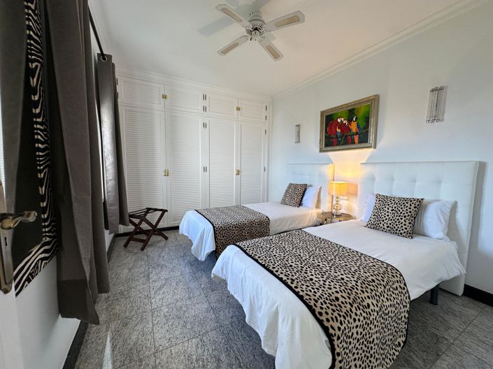 Image No.23-6 Bed Villa for sale