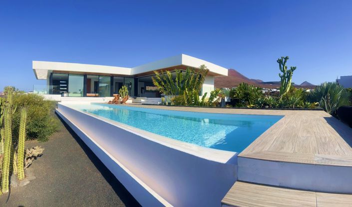 Image No.1-Villa de 3 chambres à vendre à Las Breñas