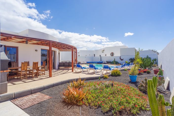 Image No.12-5 Bed Villa for sale