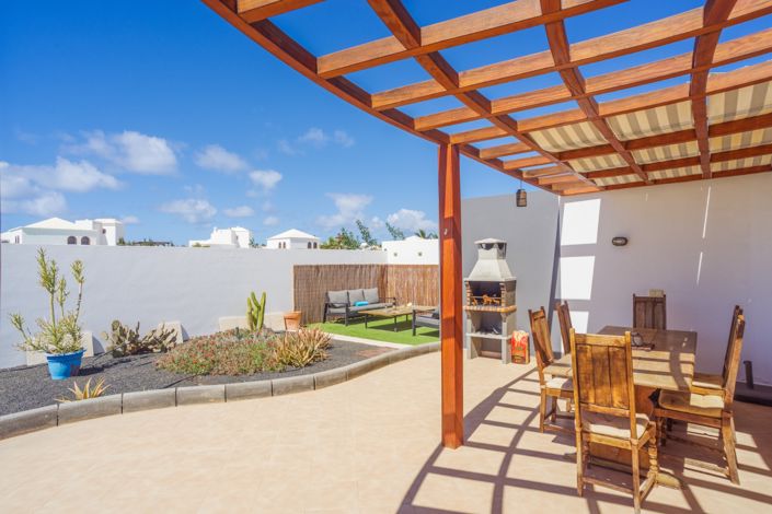 Image No.2-5 Bed Villa for sale